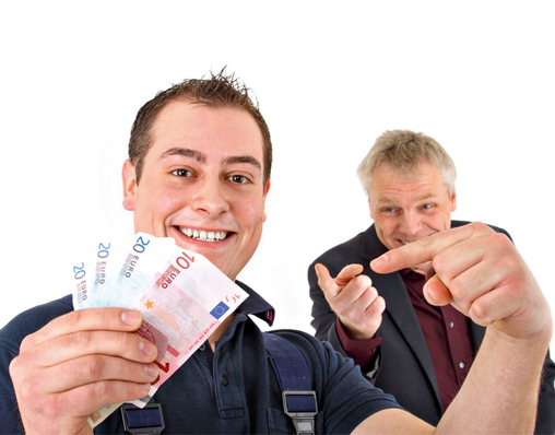 © Bild: K.- P. Adler – stock.adobe.com Der misstrauische, zweifelnde Kunde fürchtet, die Arbeit werde in die Länge gezogen, um den Preis zu erhöhen